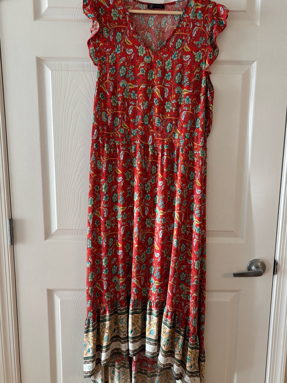 Red Floral Boho Maxi Dress with V-Neck and Border Hem